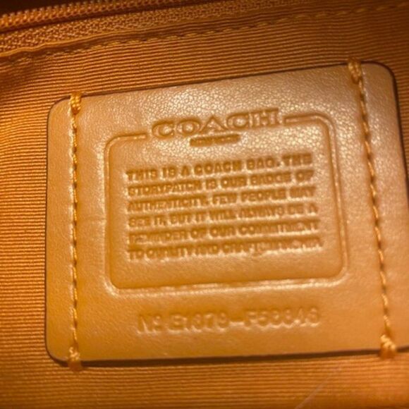 Coach (f58846) City Tote Tangerine Crossgrain Leather Zip Top - Picture 13 of 15